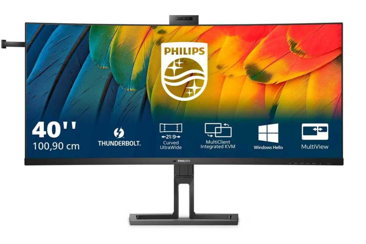 Philips 40B1U6903CH monitor.