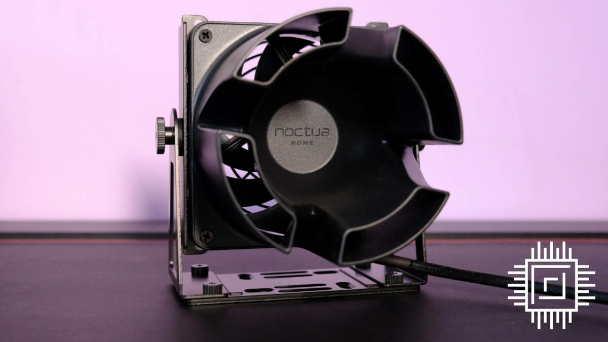 Noctua Home NV-FS1 desk fan.