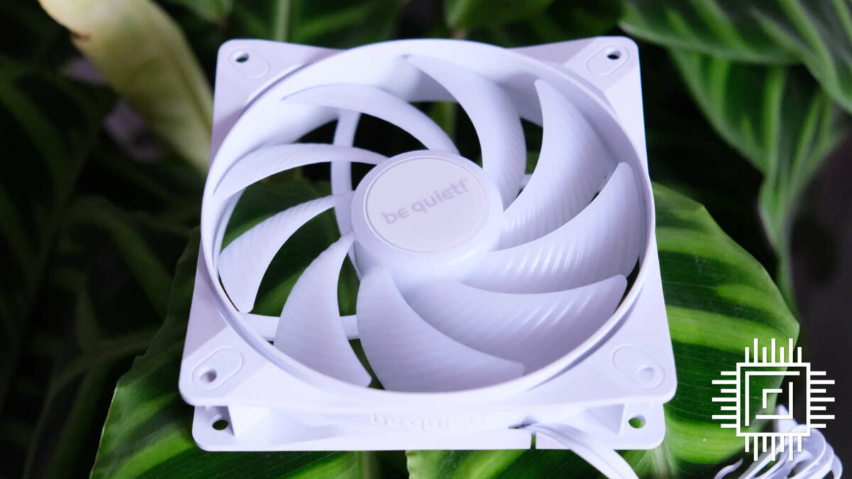 be quiet! Light Loop 120mm Light Wings LX fan.