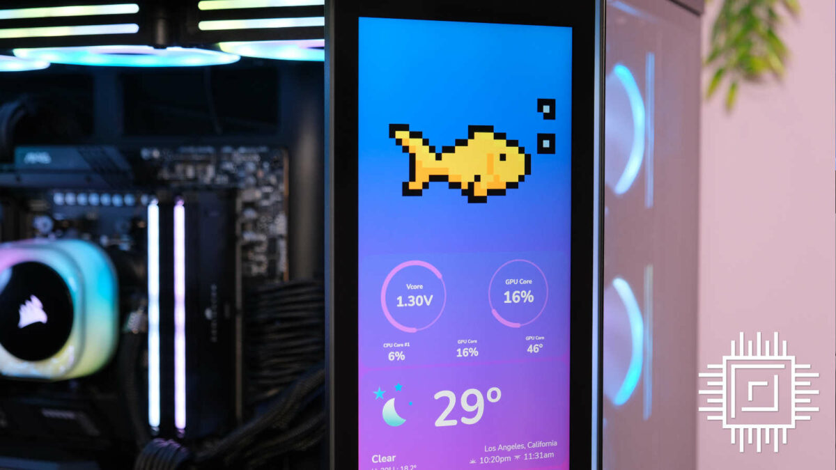 CyberpowerPC UK Ultra R99 Pro touchscreen with an animated fish.