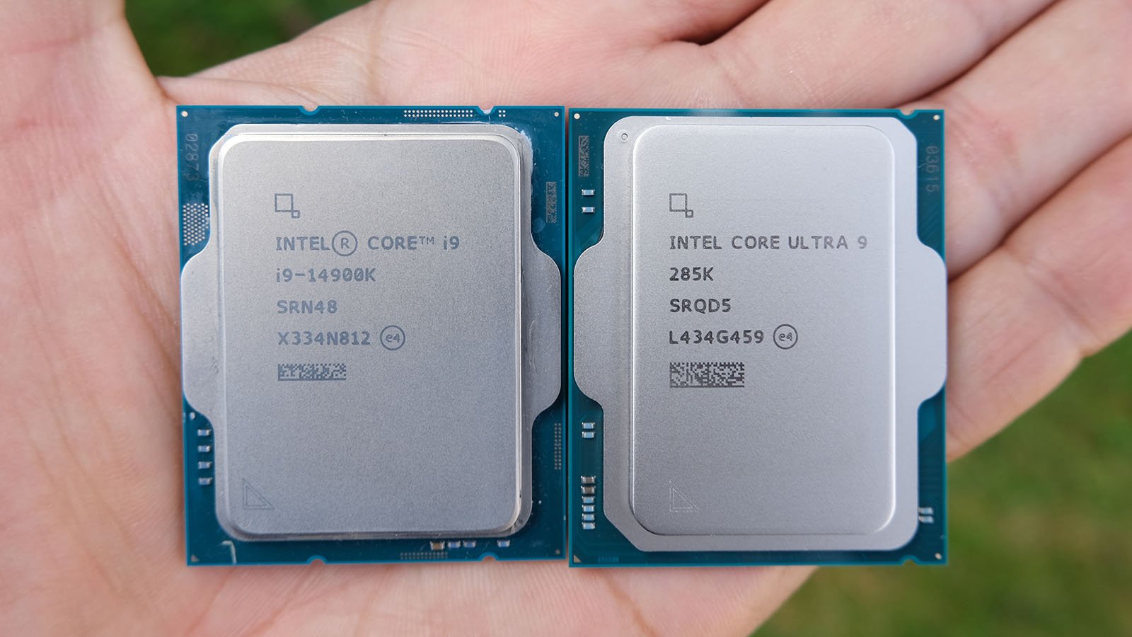 A picture of the Intel Core Ultra 9 285K and Core i9-14900K CPUs.