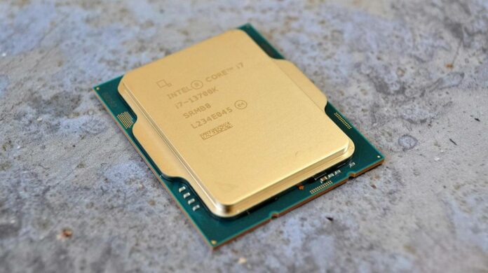 Intel Core i7-13700K.