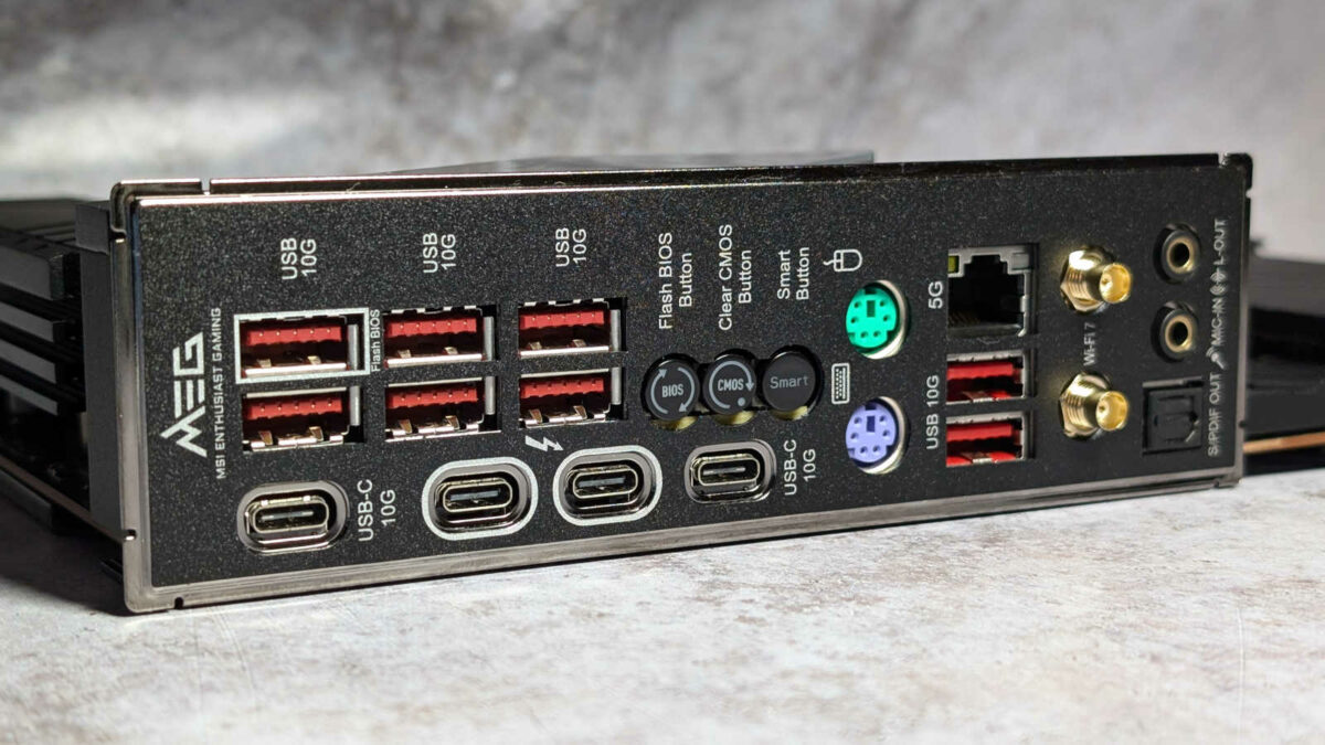 Rear I/O for MEG Z890 Unify-X motherboard, featuring USBs and other ports.