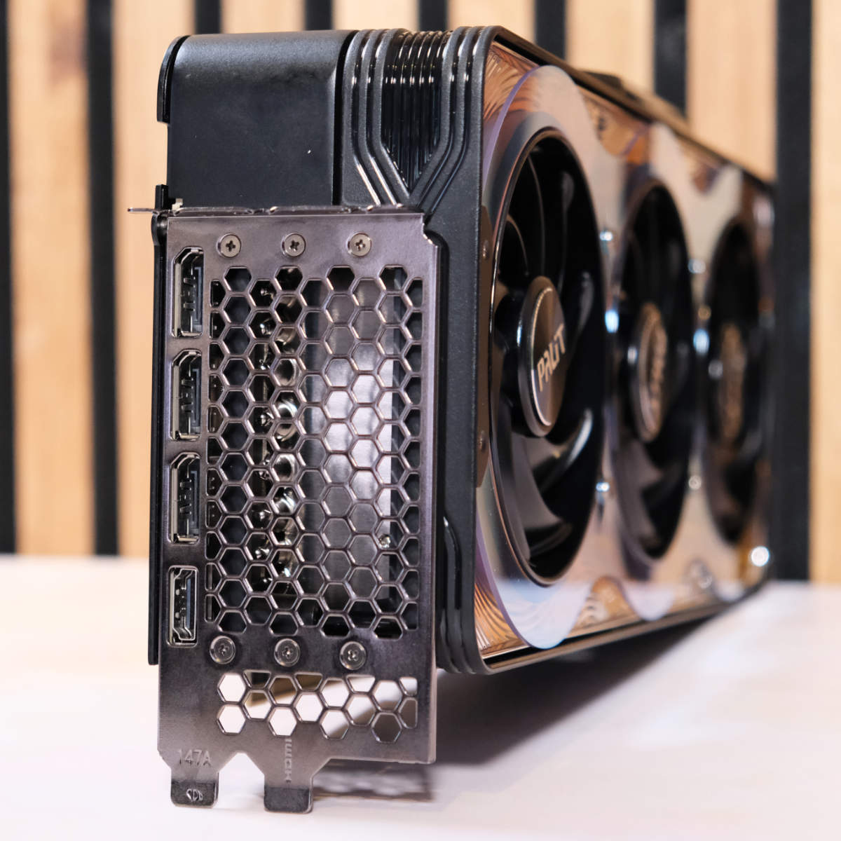 Palit GeForce RTX 5080 GameRock rear IO visual ports - vertical.