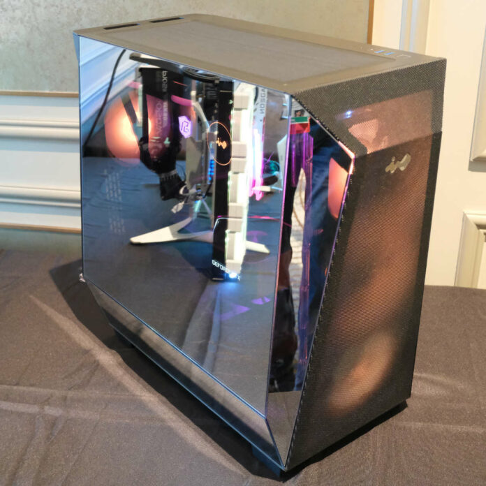 InWin Prism PC case side panel.