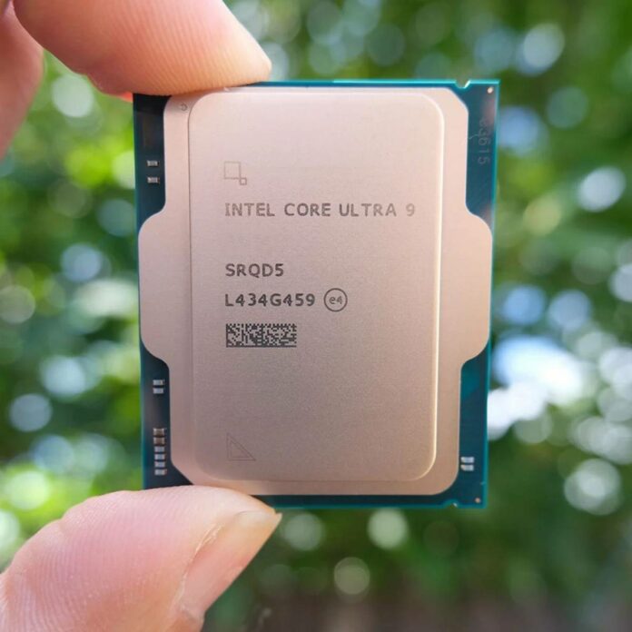 Intel Core Ultra CPU.