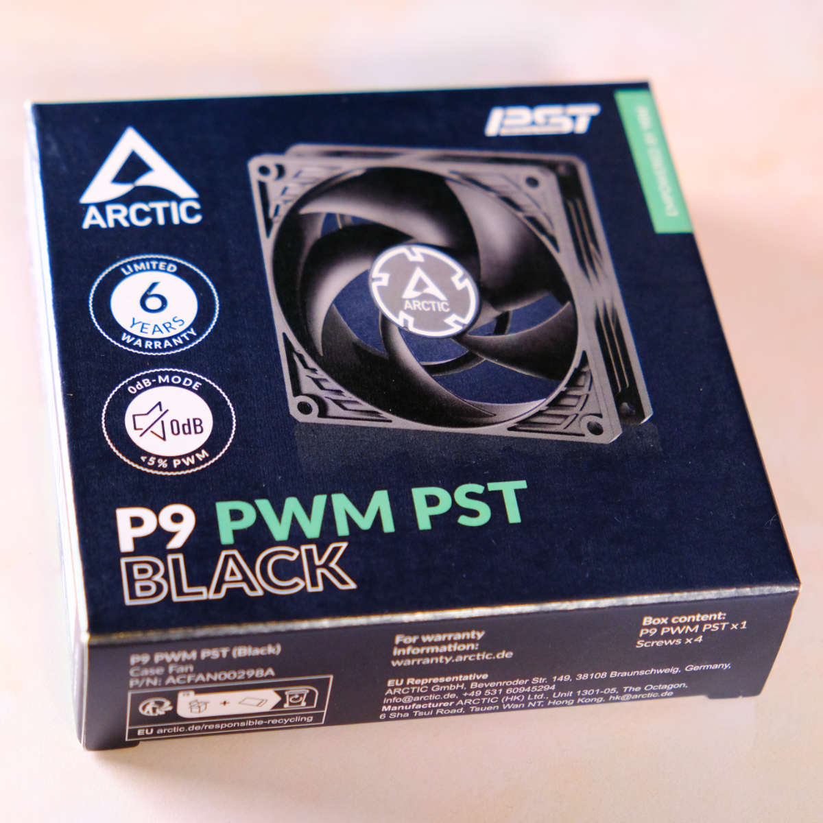 Arctic P9 PWM PST box.